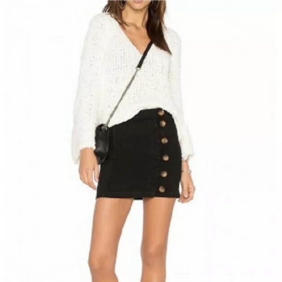 Free People Little Daisies Mini Skirt with Side Button in Washed Black Size 2 - Picture 2 of 9